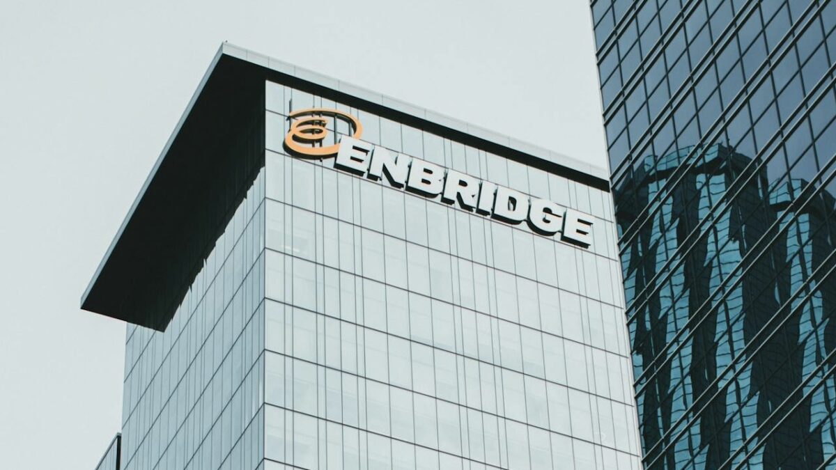 Enbridge Teams Up with Microsoft to Harness AI for Improved Safety, Sustainability, and Asset Efficiency