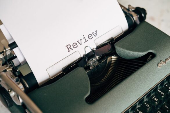 Book Review, Speaking Truth to Canadians About Their Public Service, by Professor Donald J. Savoie. Image source: https://www.pexels.com/photo/close-up-shot-of-a-typewriter-4160101/