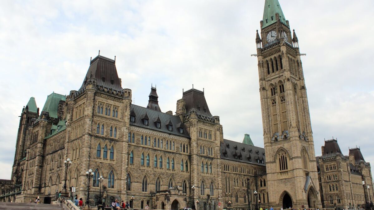 Memorandum to the Prime Minister: It’s Your Public Service Now