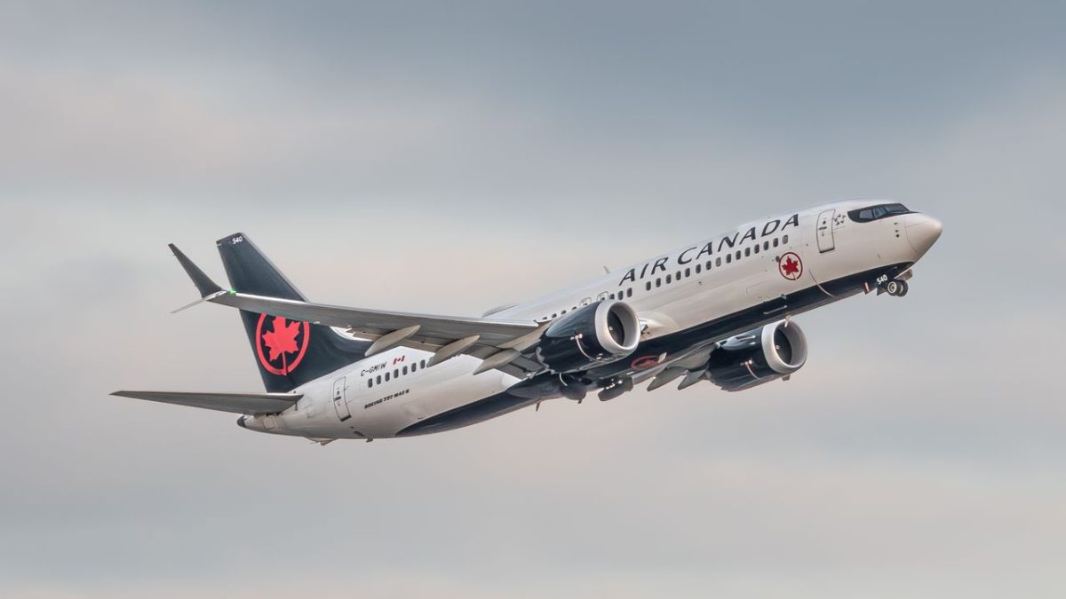 Ottawa launches airline support program as fuel volatility pressures carriers
