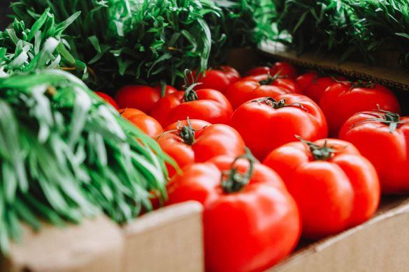 The cost of food matters to all Canadians, and strong competition can help keep prices in check. Image source: https://www.pexels.com/photo/red-tomatoes-1367243/