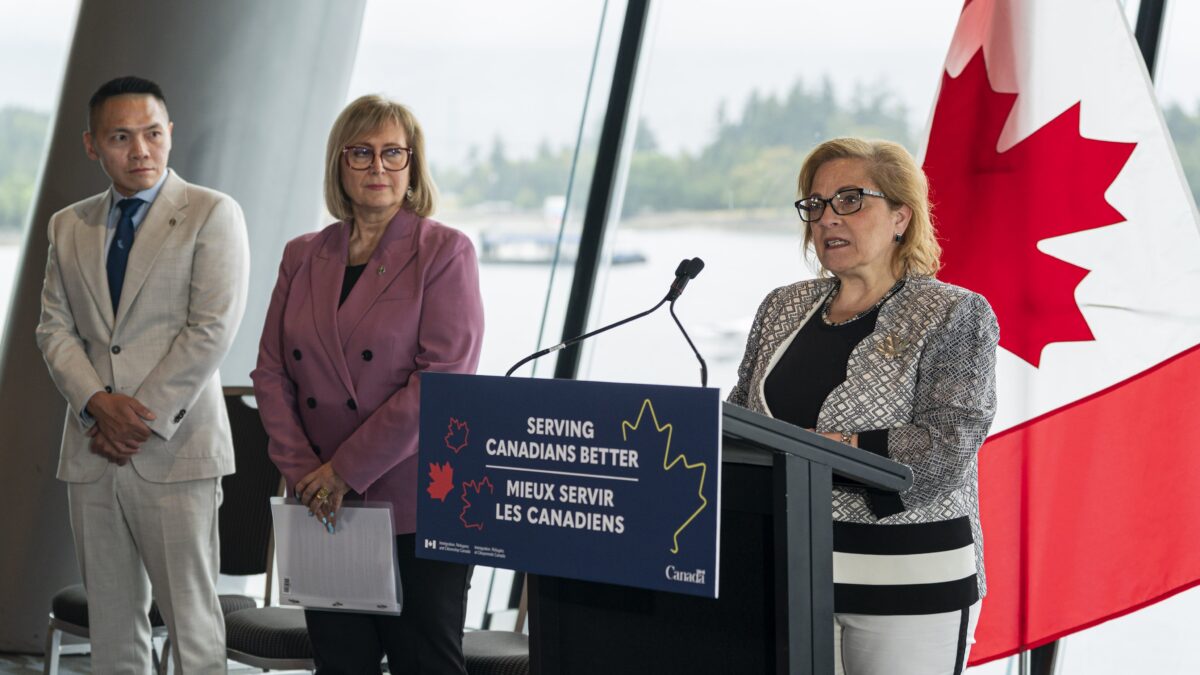 Canada Opens Online Passport Renewal to All Eligible Adults